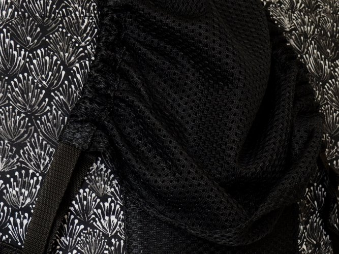 KiBi EVO Skica black AIR - typ výplně bederního pásu: pevná výplň