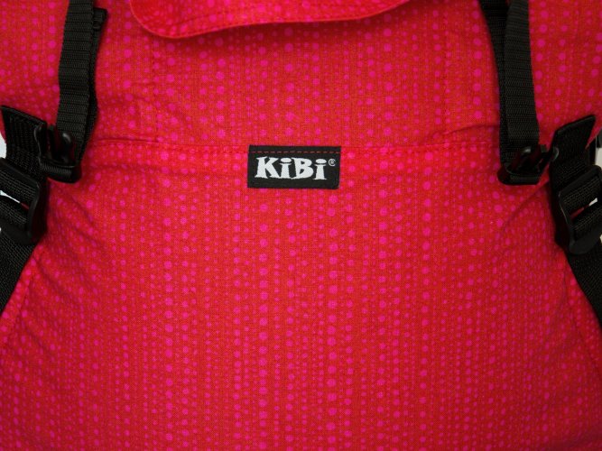 KiBi EVO Granada - typ výplně bederního pásu: pevná výplň